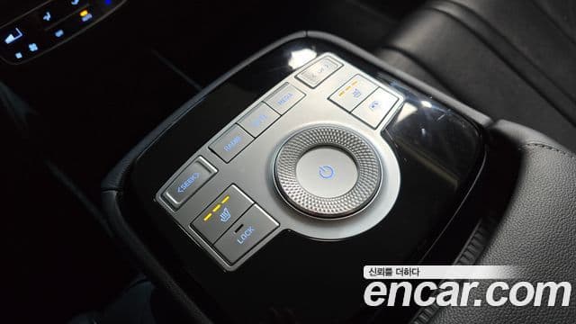Genesis Electrified G80 2021 — фото 18 из 20