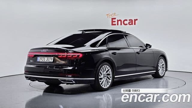 Audi A8 2021 — фото 2 из 20