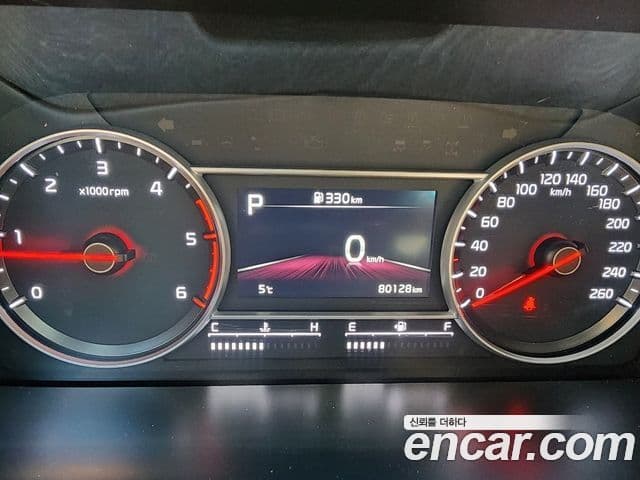 Kia Sorento 2021 — Şəkil 14/20