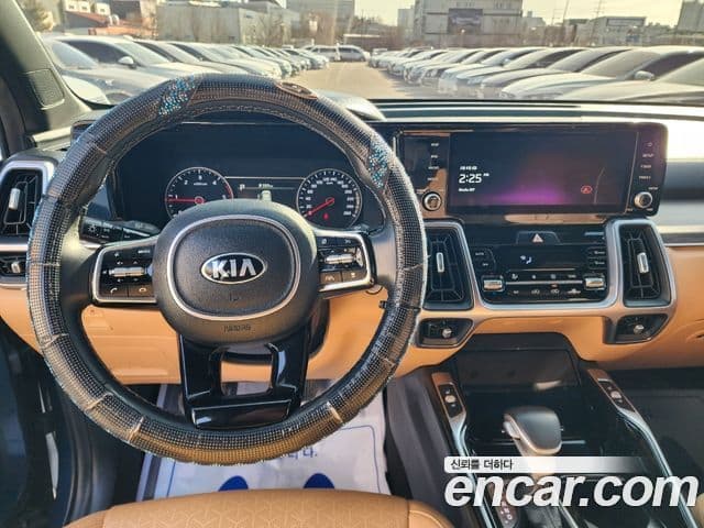 Kia Sorento 2021 — Şəkil 15/20