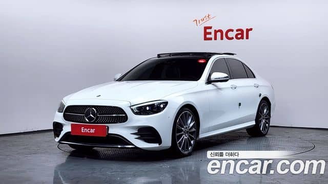 Mercedes-Benz E-Class, 2022
