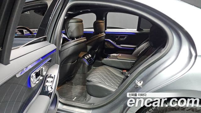 Mercedes-Benz S-Class 2022 — ფოტო 19/20