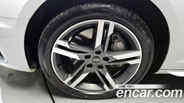 Audi A4 2021 — фото 4 из 20