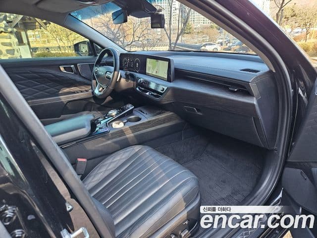 Kia K8 2022 — ფოტო 7/20
