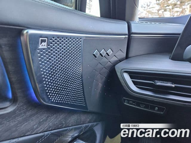 Kia K8 2022 — ფოტო 16/20
