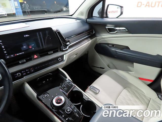 Kia Sportage 2021 — ფოტო 11/20