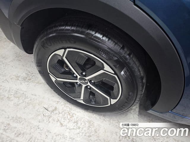 Kia Niro 2022 — Şəkil 3/16