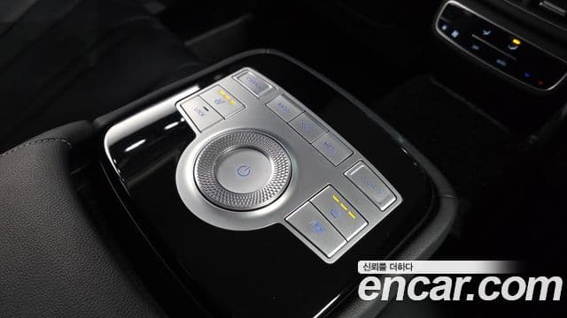 Genesis Electrified G80 2021 — Şəkil 19/20