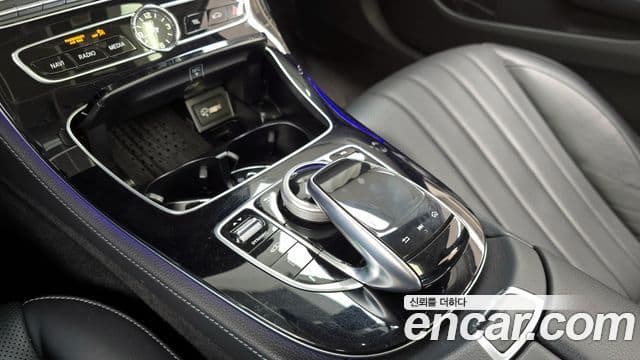 Mercedes-Benz E-Class 2020 — Şəkil 8/20