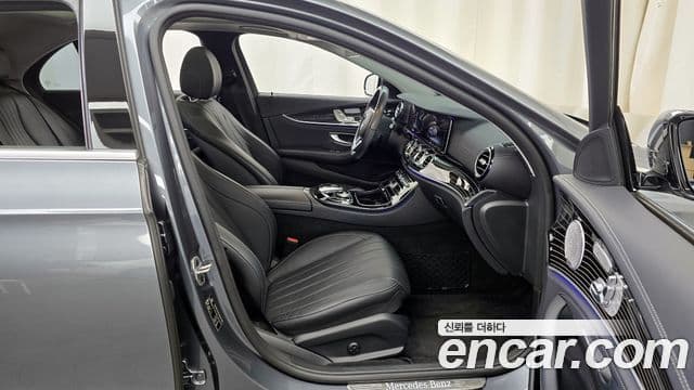 Mercedes-Benz E-Class 2020 — Şəkil 10/20