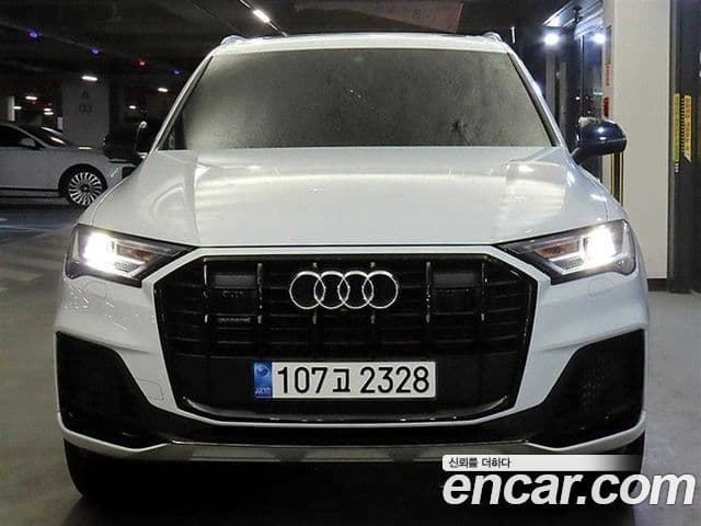 Audi Q7 2022 — Şəkil 1/20
