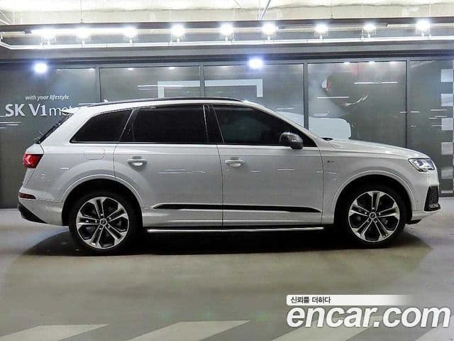 Audi Q7 2022 — Şəkil 2/20