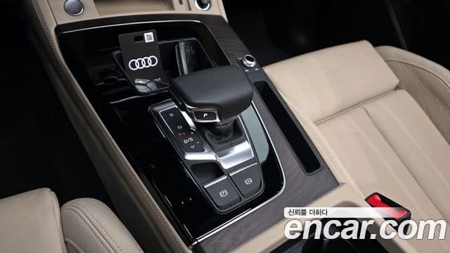 Audi Q5 2023 — Фото 9/20