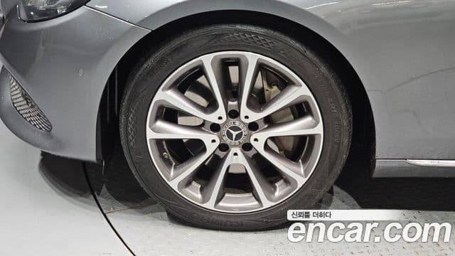Mercedes-Benz E-Class 2019 — Şəkil 5/20