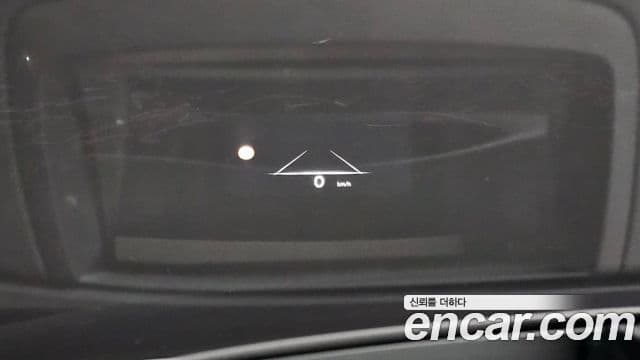Genesis G90 2023 — ფოტო 18/20