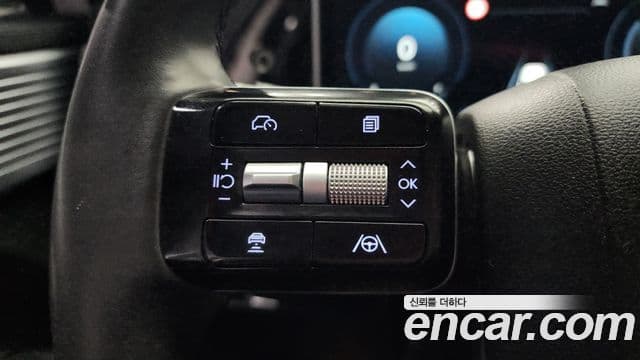 Hyundai Santa Fe 2024 — Photo 2/20