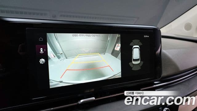 Kia Carnival 2021 — Şəkil 15/20