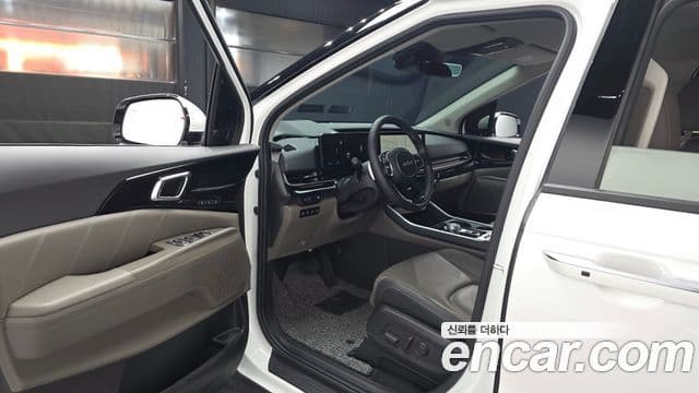Kia Carnival 2024 — Şəkil 10/20
