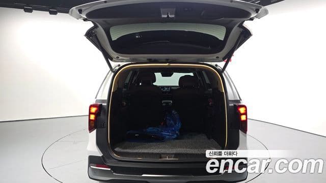 Kia Carnival 2024 — фото 20 из 20