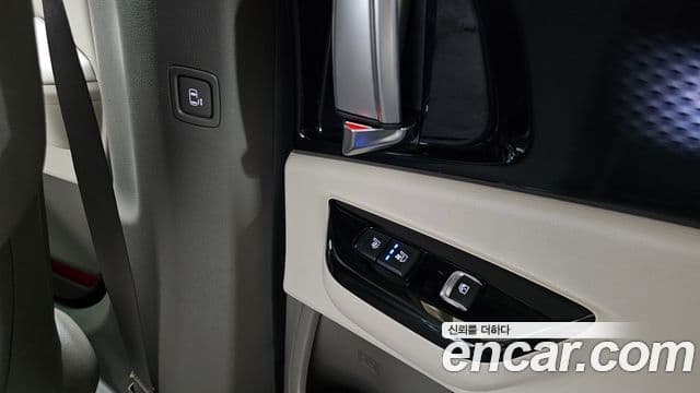 Kia Carnival 2022 — Şəkil 16/20