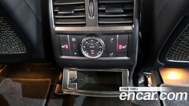 Mercedes-Benz GLE-Class 2019 — Фото 18/20