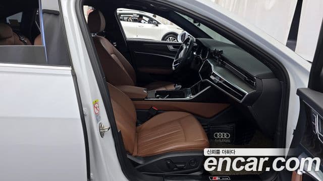 Audi A6 2021 — Şəkil 11/20