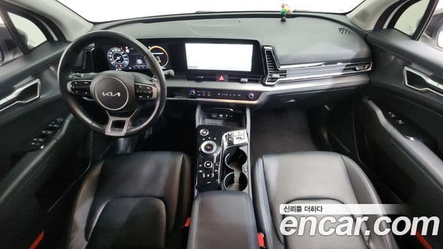 Kia Sportage 2021 — ფოტო 7/20