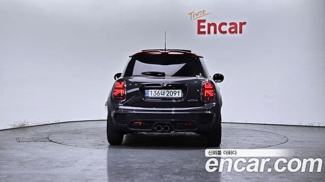 Mini Cooper S 2021 — ფოტო 4/20