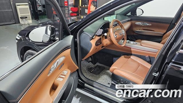 Genesis GV70 2022 — ფოტო 10/20