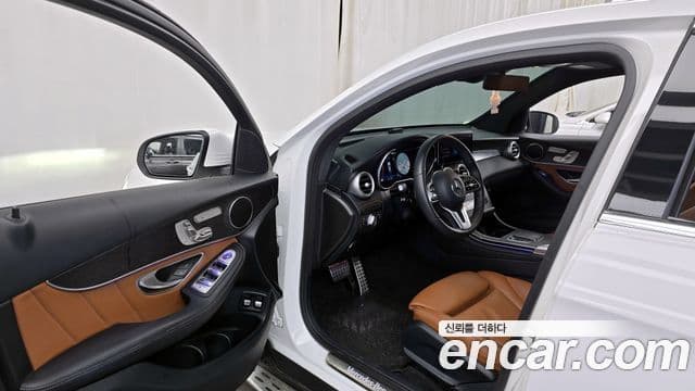 Mercedes-Benz GLC-Class 2021 — ფოტო 10/20