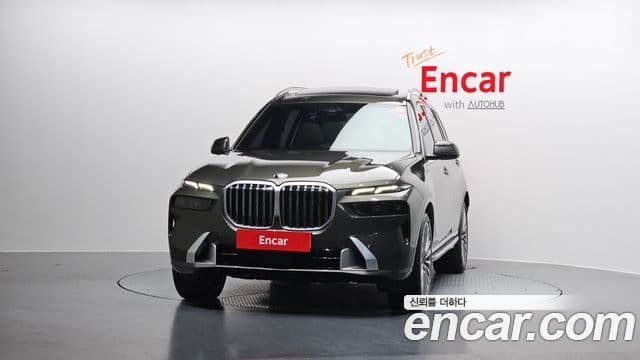 BMW X7 2023 — ფოტო 3/20
