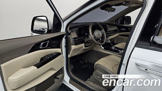 Kia Carnival 2021 — Şəkil 10/20