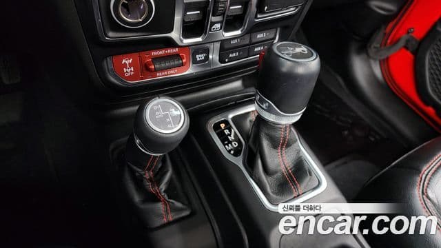 Jeep Wrangler 2020 — Şəkil 9/20