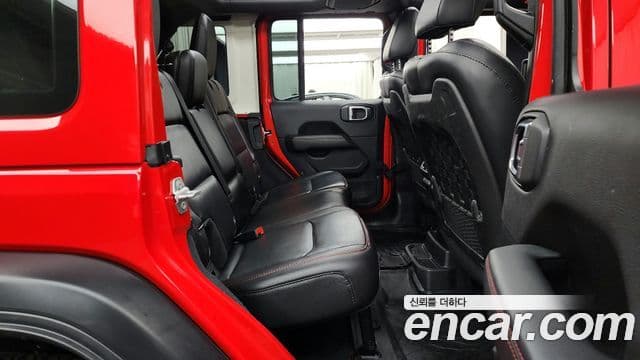 Jeep Wrangler 2020 — Şəkil 12/20
