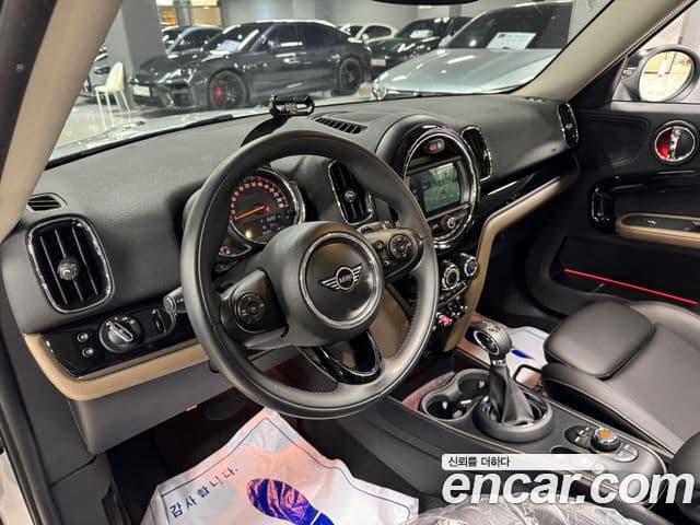 Mini Cooper Countryman 2019 — Şəkil 10/15