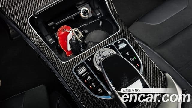 Mercedes-Benz GLC-Class 2018 — фото 9 из 20