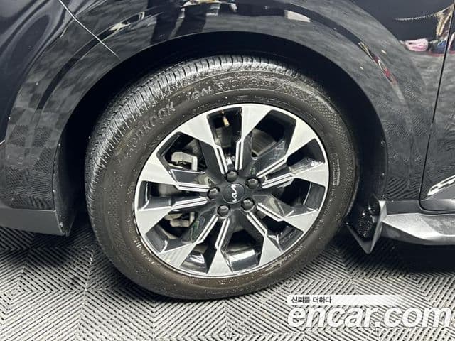 Kia Carnival 2022 — Şəkil 19/19