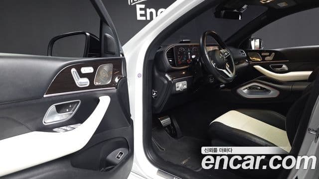Mercedes-Benz GLE-Class 2022 — Фото 10/20