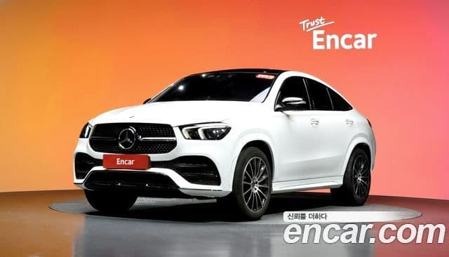 Mercedes-Benz GLE-Class 2022 — Фото 1/20