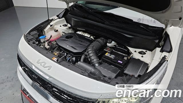Kia Seltos 2021 — ფოტო 6/20