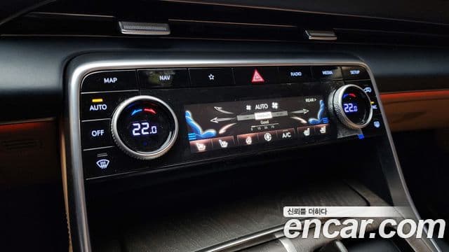 Genesis GV80 2023 — Şəkil 16/20