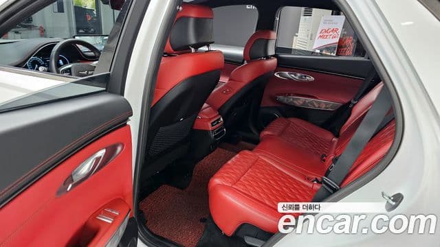 Genesis GV70 2021 — ფოტო 11/20
