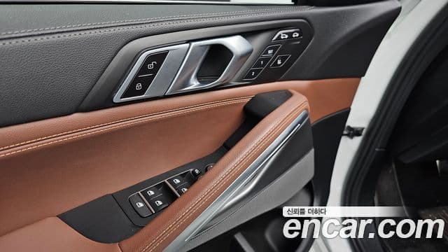 BMW X6 2020 — фото 18 из 20