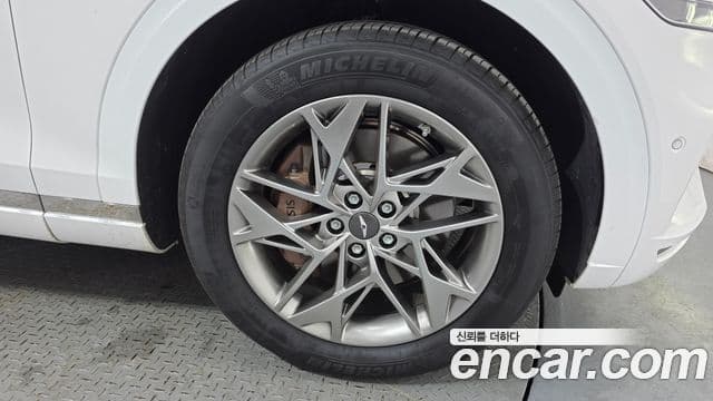 Genesis GV70 2023 — фото 5 из 20