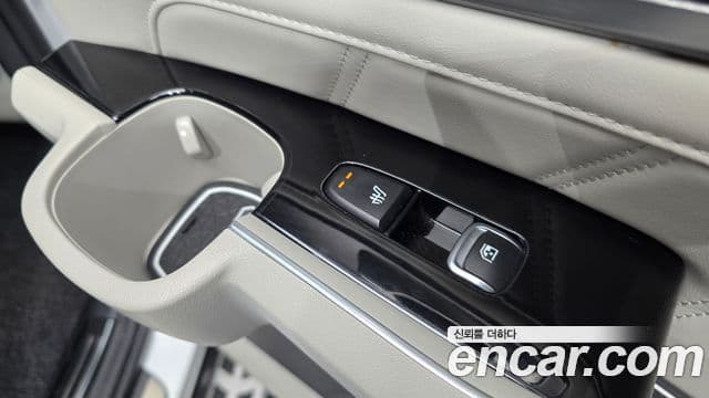Kia Sorento 2021 — фото 18 из 20