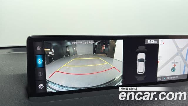 Genesis GV70 2022 — ფოტო 15/20