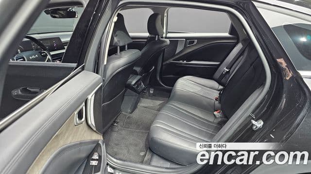 Kia K8 2022 — Şəkil 13/20