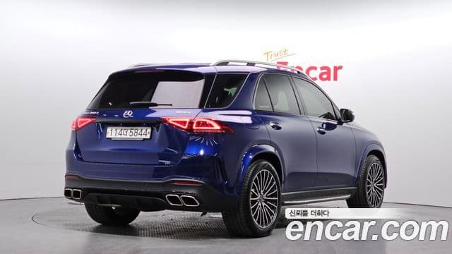 Mercedes-Benz GLE-Class 2019 — ფოტო 2/20