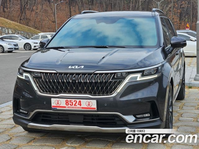 Kia Carnival 2023 — Şəkil 2/20