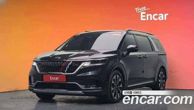 Kia Carnival 2021 — Фото 1/20